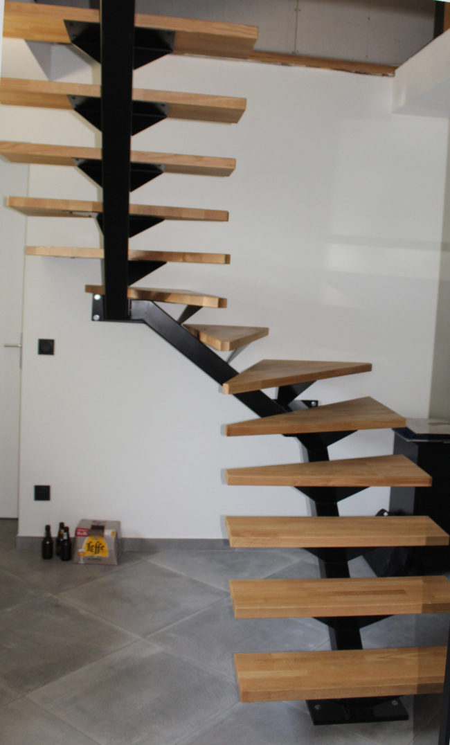 Réalisation d'un escalier bois et métal